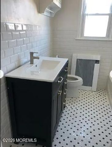 3208-3210 Cohocton Avenue 10, Point Pleasant, NJ 08742