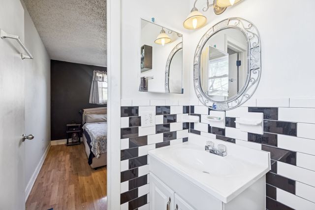 6719 Forrest Ln, Murfreesboro, TN 37129