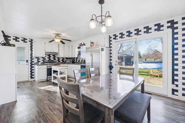 6719 Forrest Ln, Murfreesboro, TN 37129