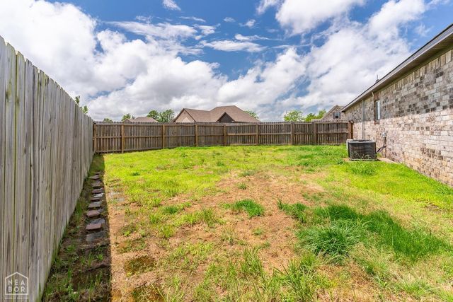 216 Hollis Street, Bono, AR 72416