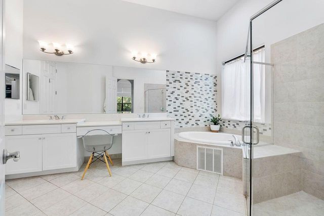 8251 CANOPY Terrace, Parkland, FL 33076