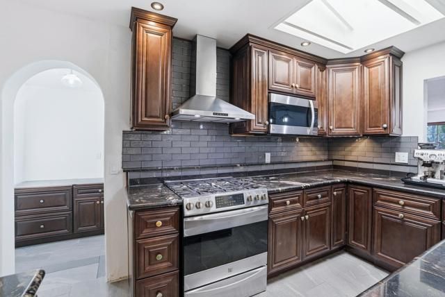 7851 Parma Lane, San Diego, CA 92126