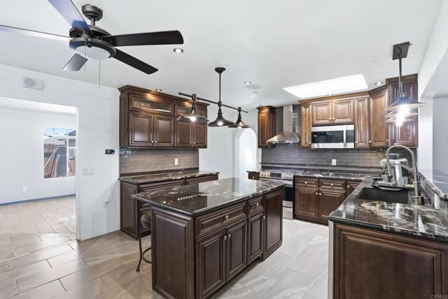 7851 Parma Lane, San Diego, CA 92126