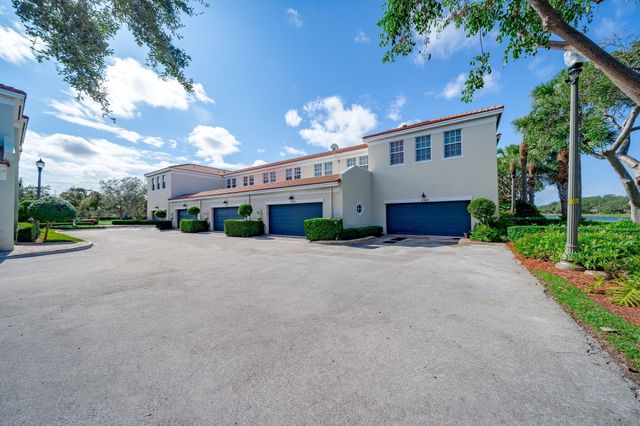 8335 NW 7TH Terrace, Boca Raton, FL 33487