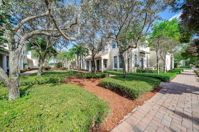 8335 NW 7TH Terrace, Boca Raton, FL 33487