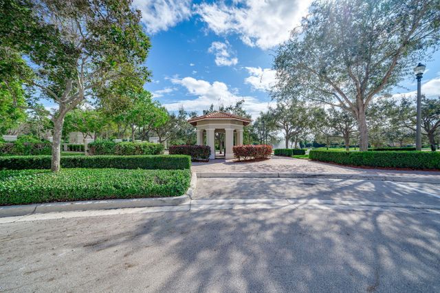 8335 NW 7TH Terrace, Boca Raton, FL 33487