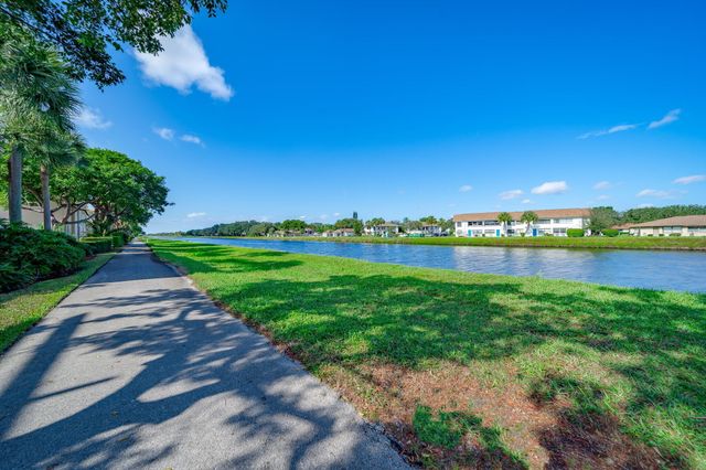 8335 NW 7TH Terrace, Boca Raton, FL 33487