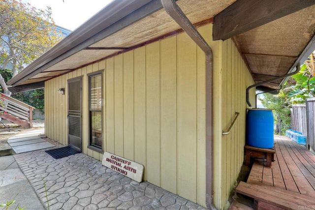 1974 Manchester Avenue, Cardiff By The Sea, CA 92007