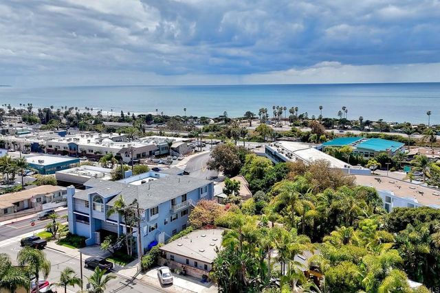 1974 Manchester Avenue, Cardiff By The Sea, CA 92007