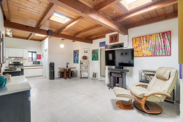 1974 Manchester Avenue, Cardiff By The Sea, CA 92007