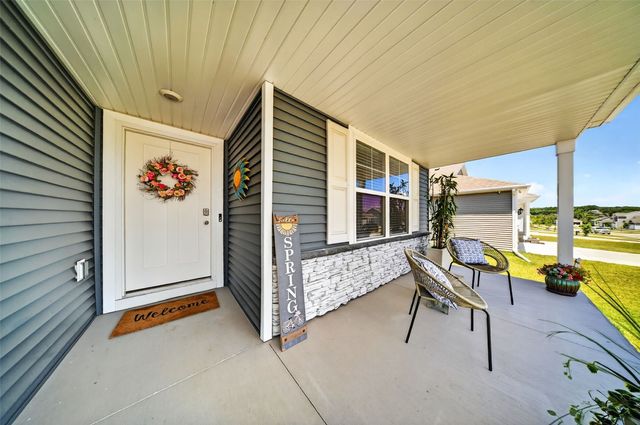 2806 Mary Drive, Hiawatha, IA 52233