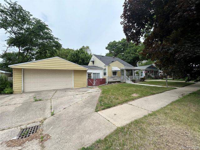 20501 Wakenden, Redford Charter Township, MI 48240