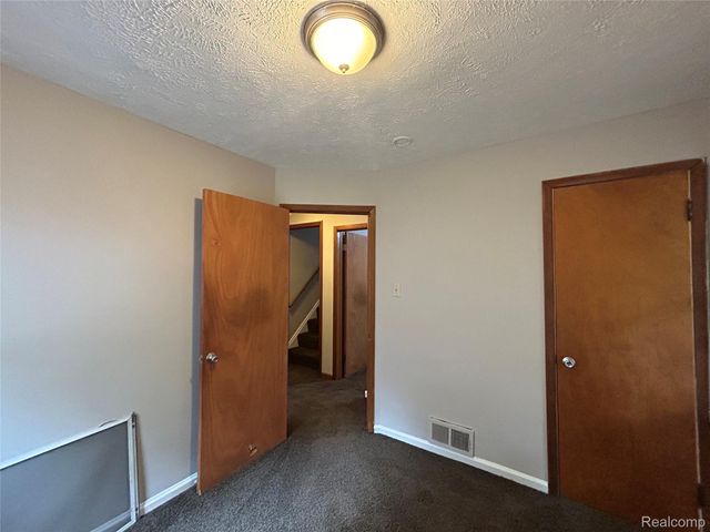 20501 Wakenden, Redford Charter Township, MI 48240