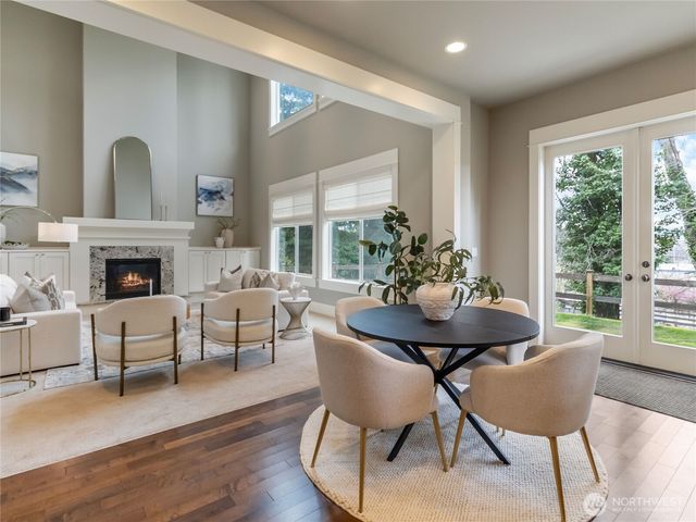 3232 112th Avenue SE, Bellevue, WA 98004