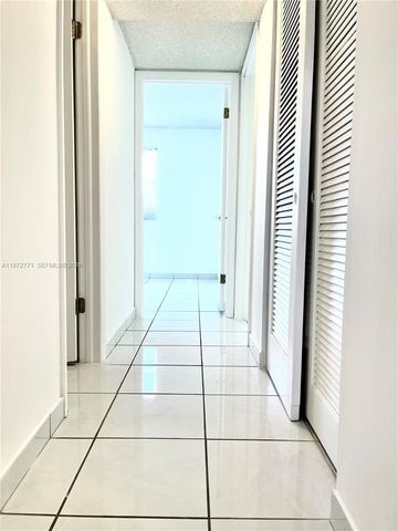 2145 Pierce Street 421, Hollywood, FL 33020