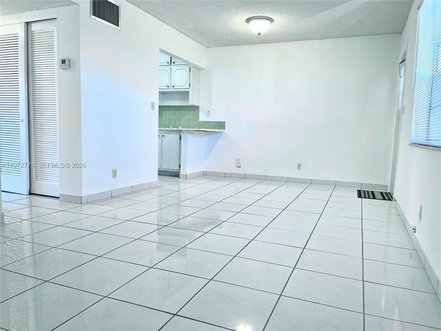 2145 Pierce Street 421, Hollywood, FL 33020