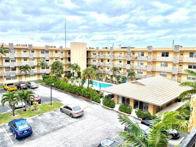 2145 Pierce Street 421, Hollywood, FL 33020