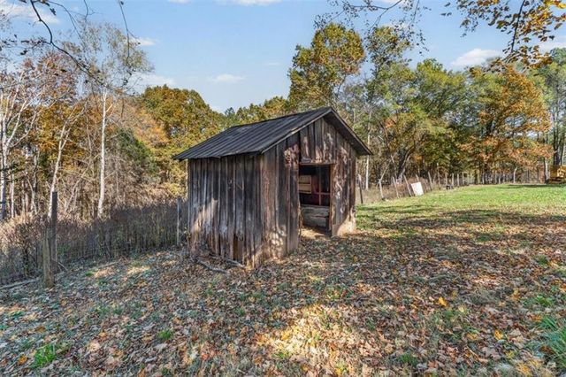 110 Williams SE Road, Silver Creek, GA 30173