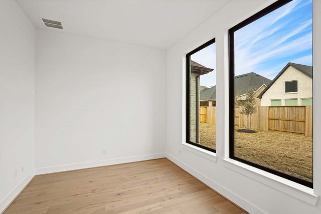 906 Montrose Drive, Rockwall, TX 75087