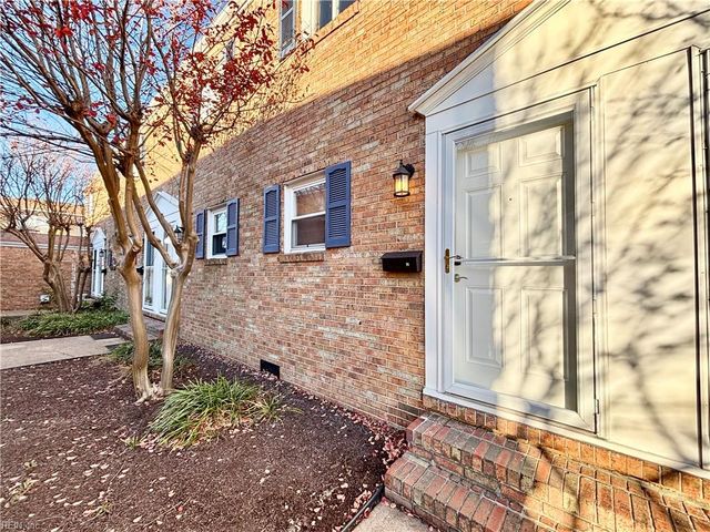 1268 Little Bay Ave Apt 11, Norfolk, VA 23503