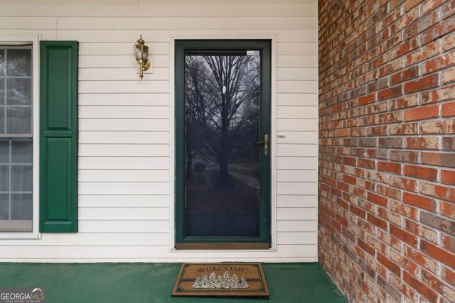 13 Boysenberry Court, White, GA 30184