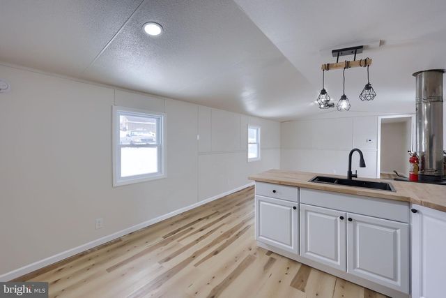 109 EBY LN, Middletown, PA 17057