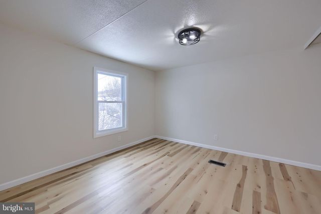 109 EBY LN, Middletown, PA 17057