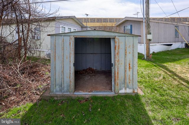 109 EBY LN, Middletown, PA 17057