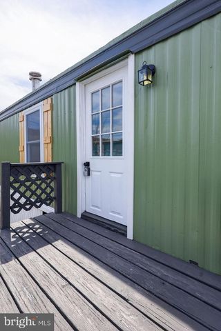 109 EBY LN, Middletown, PA 17057