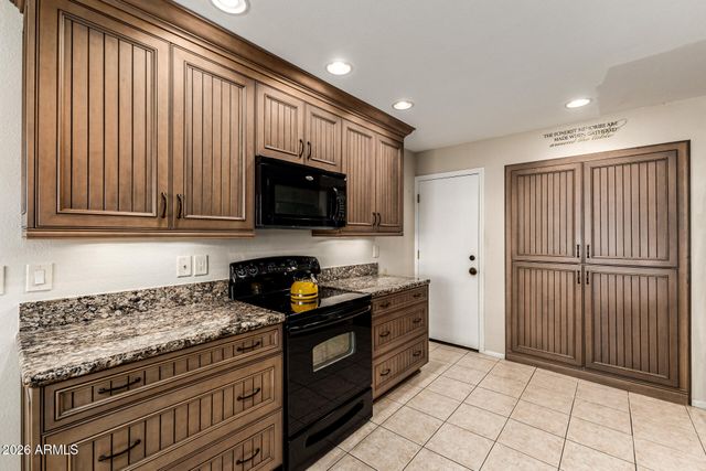 6706 W RUTH Avenue, Peoria, AZ 85345