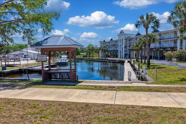 54 SE 910TH AVENUE 115, Suwannee, FL 32692