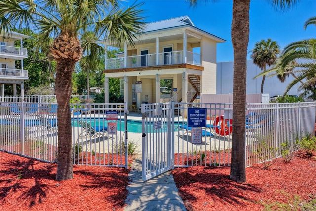 54 SE 910TH AVENUE 115, Suwannee, FL 32692