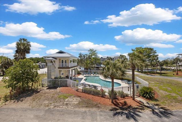 54 SE 910TH AVENUE 115, Suwannee, FL 32692