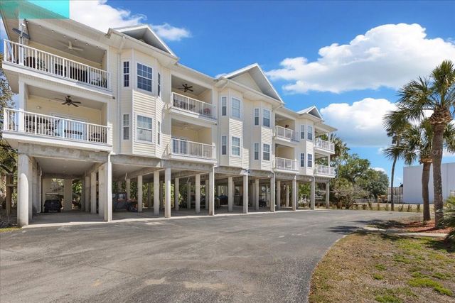 54 SE 910TH AVENUE 115, Suwannee, FL 32692