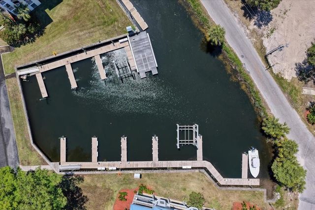 54 SE 910TH AVENUE 115, Suwannee, FL 32692