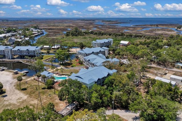 54 SE 910TH AVENUE 115, Suwannee, FL 32692