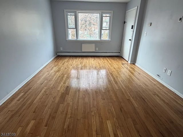 1599 Oliver St, Rahway City, NJ 07065