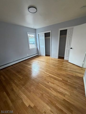 1599 Oliver St, Rahway City, NJ 07065