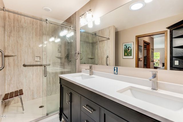 20396 Mission Ridge Court, Bend, OR 97702