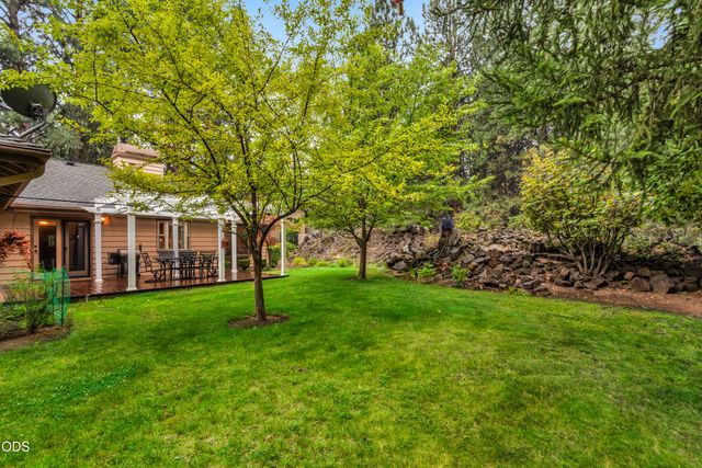 20396 Mission Ridge Court, Bend, OR 97702