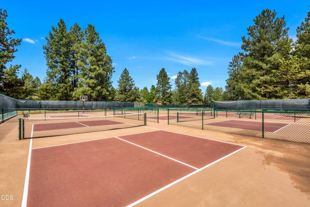 20396 Mission Ridge Court, Bend, OR 97702