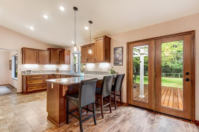 20396 Mission Ridge Court, Bend, OR 97702