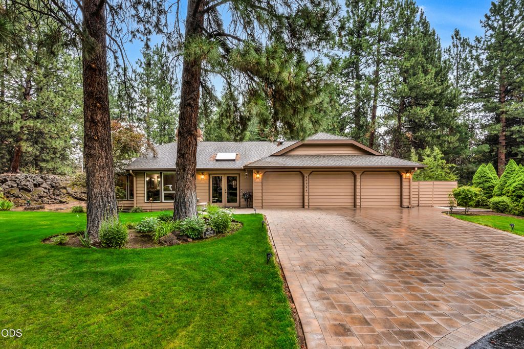 20396 Mission Ridge Court, Bend, OR 97702