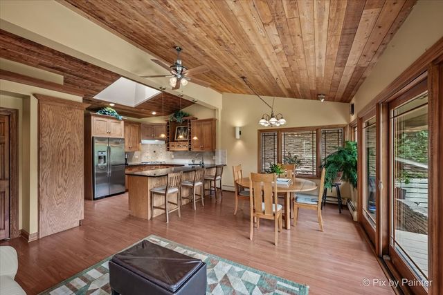 283 Kimberly Road, North Barrington, IL 60010