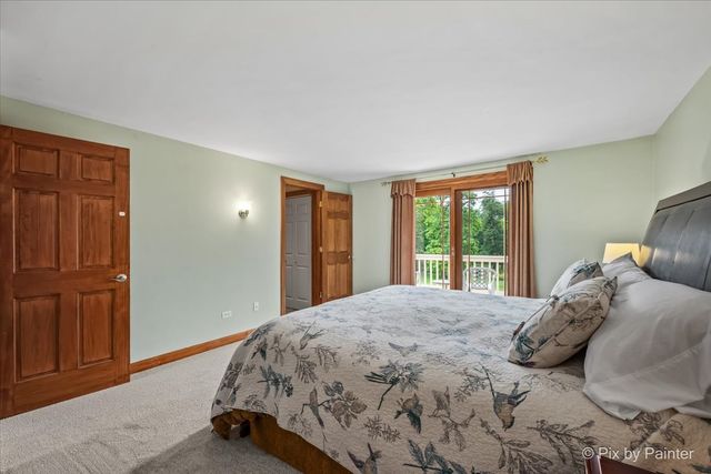 283 Kimberly Road, North Barrington, IL 60010