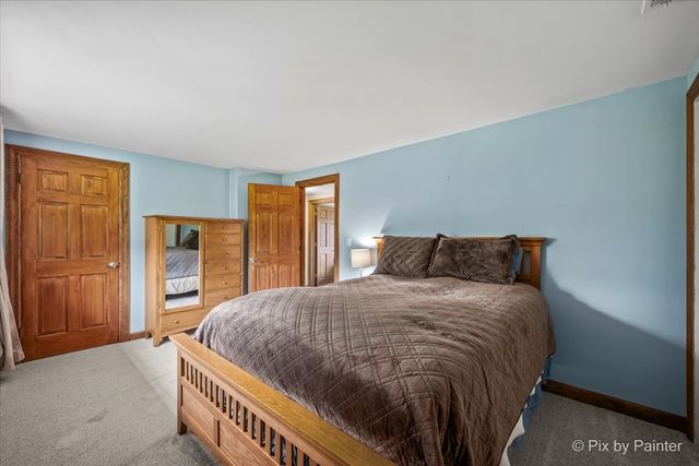 283 Kimberly Road, North Barrington, IL 60010