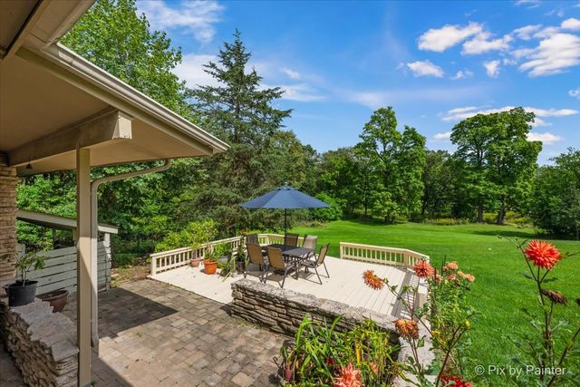 283 Kimberly Road, North Barrington, IL 60010
