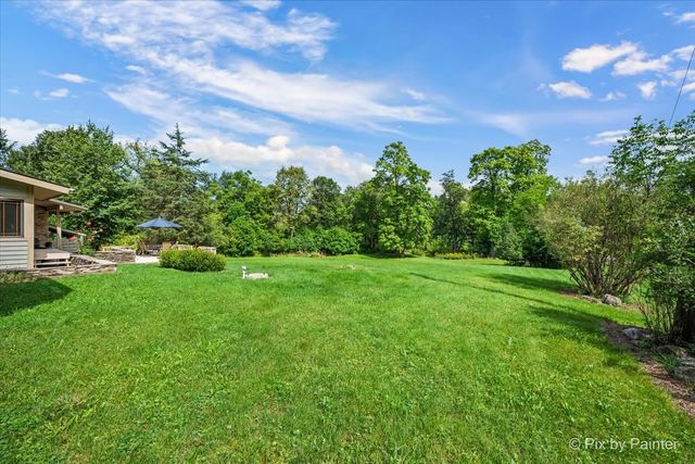 283 Kimberly Road, North Barrington, IL 60010