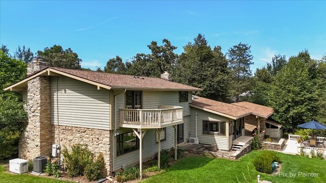 283 Kimberly Road, North Barrington, IL 60010