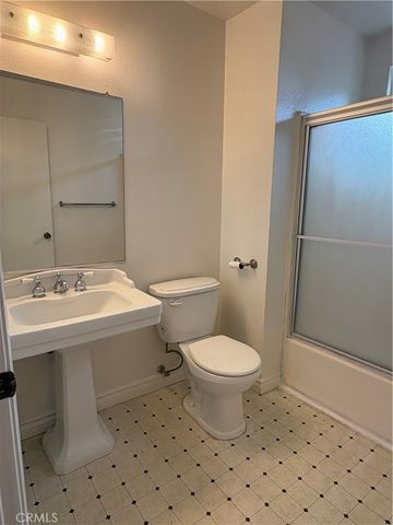 1506 Lomita Blvd, Harbor City, CA 90710